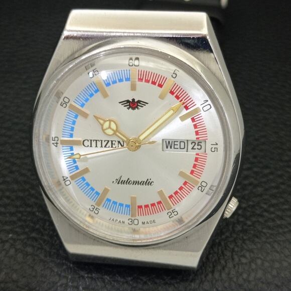Vintage 1971 Citizen Automatic Mens Silver Watch W/daydate & Red accents - Picture 3 of 10